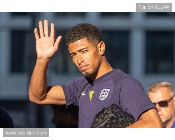 贝克汉姆谈传中技巧 贝林厄姆潜力无限 贝克汉姆谈传中技巧 贝林厄姆潜力无限